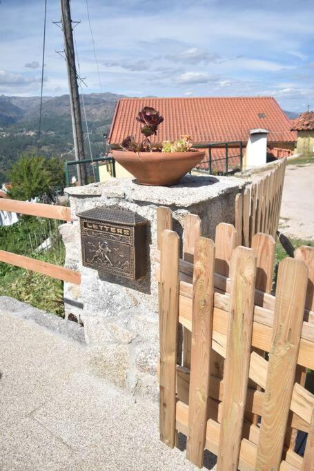 Casinha Estrela Da Encosta - Geres Villa Vieira do Minho Eksteriør bilde
